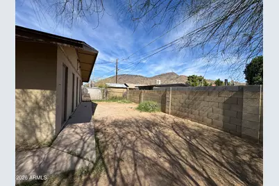 10831 N 18th Avenue, Phoenix, AZ 85029 - Photo 3