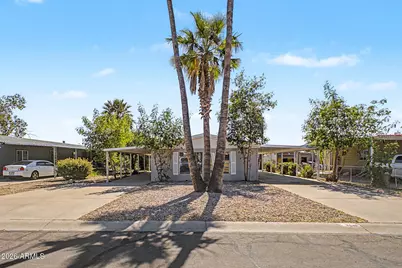7645 E Gale Avenue, Mesa, AZ 85209 - Photo 1
