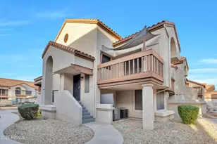 818 S Westwood Dr, Mesa, AZ 85210 - Photo 1