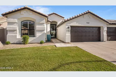 741 W Hackberry Drive, Chandler, AZ 85248 - Photo 1