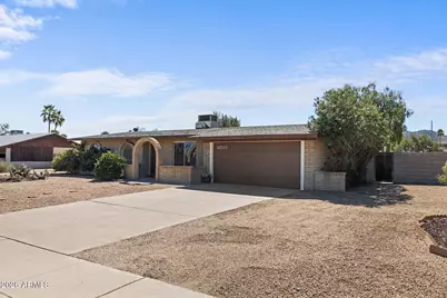 4001 E Becker Lane, Phoenix, AZ 85028 - Photo 1