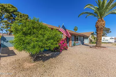 5940 W Mauna Loa Lane, Glendale, AZ 85306 - Photo 1
