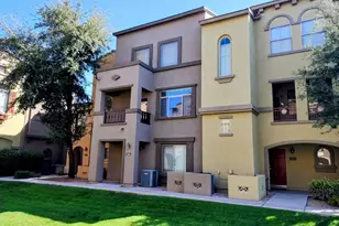 16825 N 14th St, Phoenix, AZ 85022 - Photo 1