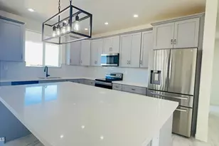 38134 W Rancho Dr, Tonopah, AZ 85354 - Photo 9