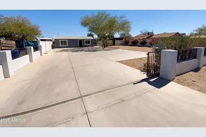 15633 N Greasewood Street, Surprise, AZ 85378 - Photo 1