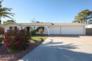 10624 N 25th St, Phoenix, AZ 85028 - Photo 1