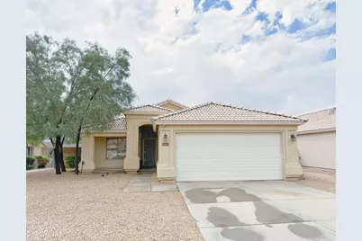 6757 W Gardenia Avenue, Glendale, AZ 85303 - Photo 1