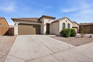 2542 W Pecan Rd, Phoenix, AZ 85041 - Photo 1