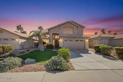 247 W Oxford Lane, Gilbert, AZ 85233 - Photo 1