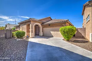 3928 E Minton St, Phoenix, AZ 85042 - Photo 1