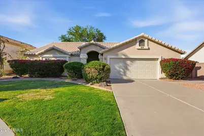 814 E Stanford Avenue, Gilbert, AZ 85234 - Photo 1