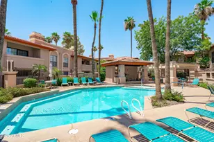 10410 N Cave Creek Rd, Phoenix, AZ 85020 - Photo 1