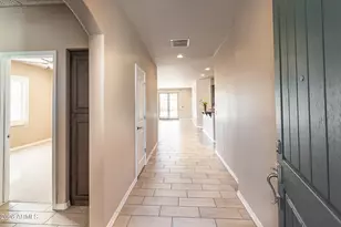4421 E St John Rd, Phoenix, AZ 85032 - Photo 37