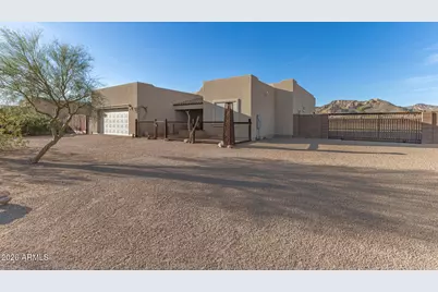 304 E McKellips Boulevard, Apache Junction, AZ 85119 - Photo 1