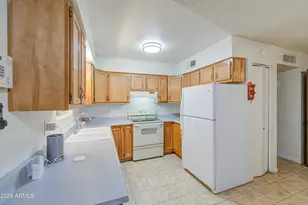 1258 W Manhatton Dr, Tempe, AZ 85282 - Photo 9