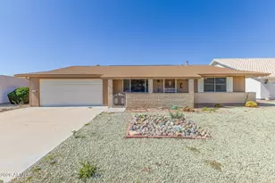 9443 W Arrowhead Dr, Sun City, AZ 85351 - Photo 1