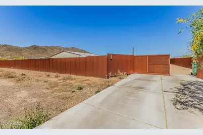 42605 N 6th Avenue, New River, AZ 85087 - Photo 1