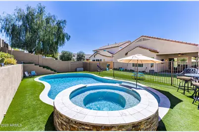 1656 W Cavedale Drive, Phoenix, AZ 85085 - Photo 1