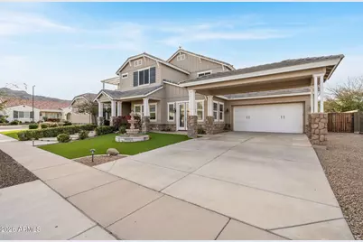 2822 E Constance Way, Phoenix, AZ 85042 - Photo 3