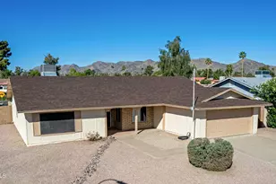 12122 S Tomi Dr, Phoenix, AZ 85044 - Photo 1