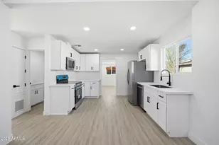 3917 W Lincoln St, Phoenix, AZ 85009 - Photo 7
