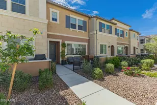 1848 E Hampton Ln, Gilbert, AZ 85295 - Photo 1