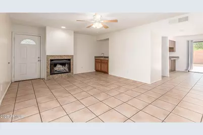13627 N Hamilton Drive #Apt 102, Fountain Hills, AZ 85268 - Photo 1
