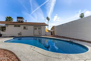 4706 S Grandview Ave, Tempe, AZ 85282 - Photo 1