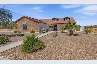10276 W Mustang Drive, Casa Grande, AZ 85194 - Photo 1