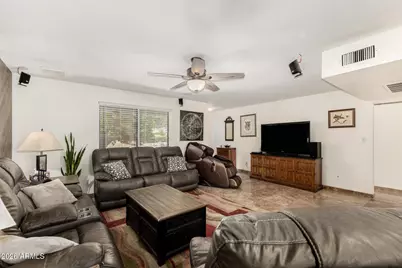 17249 N 37th Avenue, Glendale, AZ 85308 - Photo 11