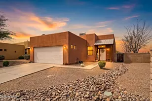 996 Marchbanks Dr, Sierra Vista, AZ 85635 - Photo 1