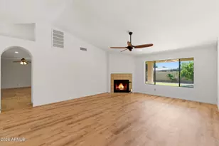 801 E Aire Libre Ave, Phoenix, AZ 85022 - Photo 1