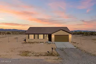 445 S 310th Dr, Buckeye, AZ 85326 - Photo 1
