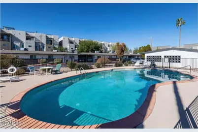 2020 W Hayward Avenue #3, Phoenix, AZ 85021 - Photo 1