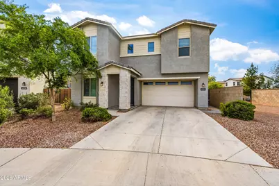 668 N Sparrow Court, Gilbert, AZ 85234 - Photo 1