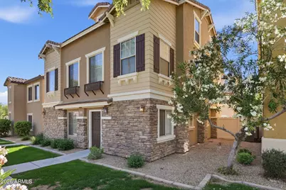 960 W Aspen Way, Gilbert, AZ 85233 - Photo 1
