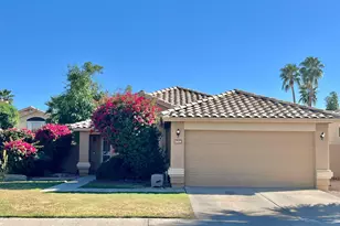 7439 W Crest Ln, Glendale, AZ 85310 - Photo 1