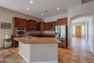 10465 E Knowles Avenue, Mesa, AZ 85209 - Photo 1