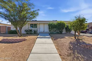 10429 N 11th Ave, Phoenix, AZ 85021 - Photo 1