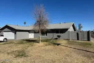 13801 N 36th Dr, Phoenix, AZ 85053 - Photo 1