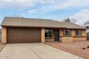 7144 W Canterbury Dr, Peoria, AZ 85345 - Photo 1