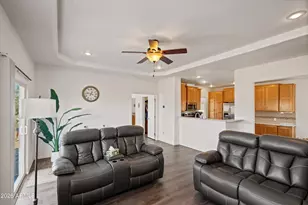 248 E Linda Ln, Phoenix, AZ 85086 - Photo 13