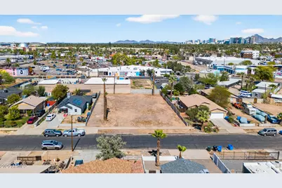 1244 W Pierce Street #-, Phoenix, AZ 85007 - Photo 1