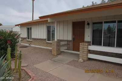 925 W Curry Street, Chandler, AZ 85225 - Photo 1