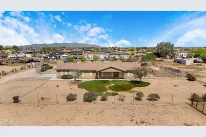 13105 S 209th Lane, Buckeye, AZ 85326 - Photo 1