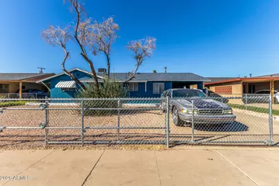 2344 E School Drive, Phoenix, AZ 85040 - Photo 1