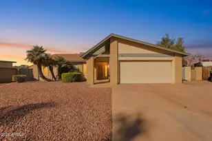 10121 W Montecito Ave, Phoenix, AZ 85037 - Photo 1