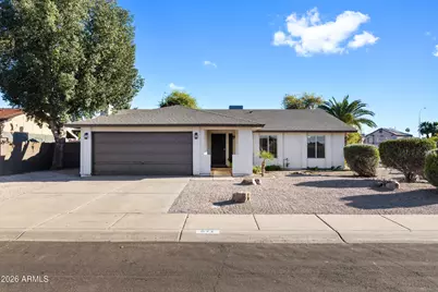 571 W Myrna Lane, Chandler, AZ 85225 - Photo 1