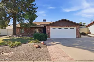 653 E Bates St, Mesa, AZ 85203 - Photo 1