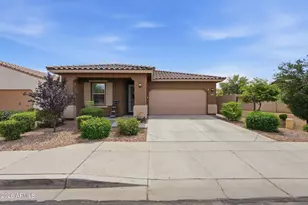 8607 E Desert Ln, Mesa, AZ 85209 - Photo 1